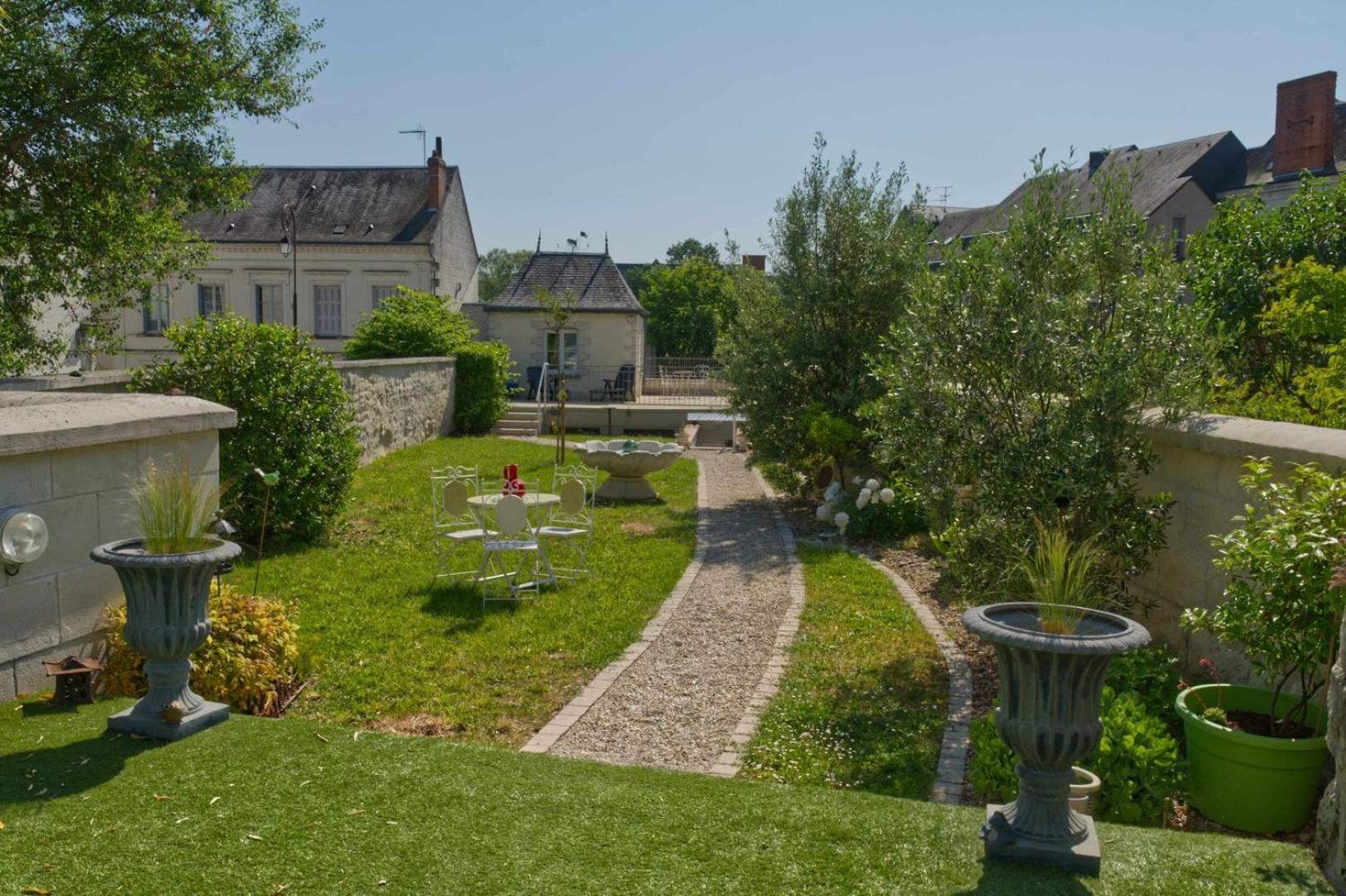 Hotel L'Elegante à Loches Extérieur photo